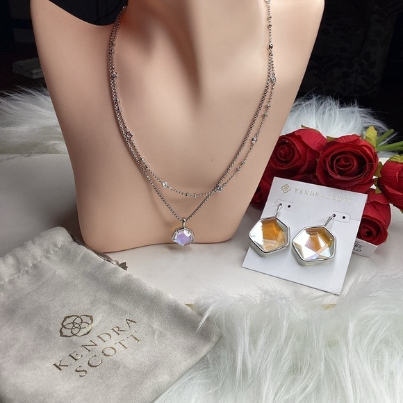 KENDRA SCOTT NECKLACE EARRING SET SILVER VANESSA DICHROIC GLASS RHINESTONES - Picture 5 of 10